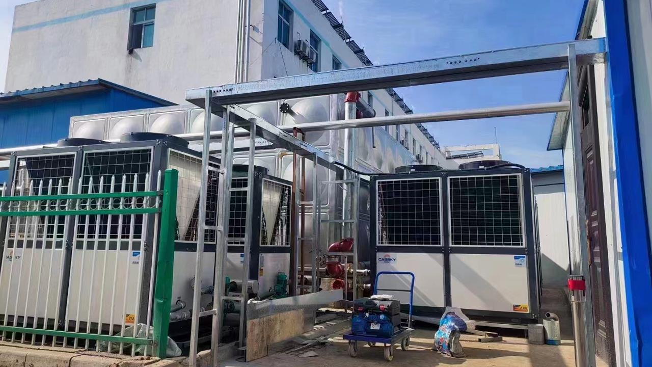 甘肅酒泉工廠廠區空氣能供暖工程